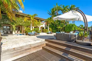 1398 Bay Dr, Miami Beach, FL 33141 - Photo 6