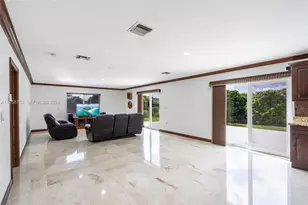 20520 SW 190th St, Miami, FL 33187 - Photo 16