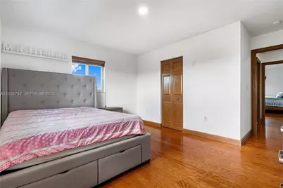 20520 SW 190th St, Miami, FL 33187 - Photo 36