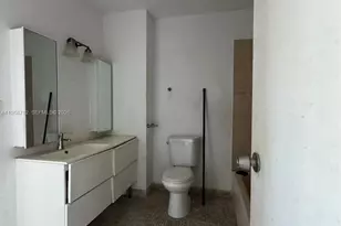 7801 NE 4th Ct, Miami, FL 33138 - Photo 10