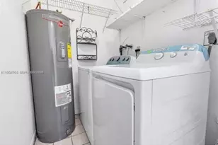 4226 SW 87th Terrace, Davie, FL 33328 - Photo 12