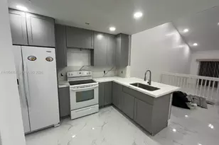 4226 SW 87th Terrace, Davie, FL 33328 - Photo 4