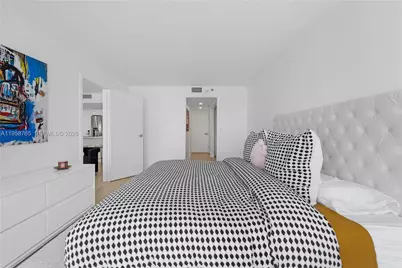 7601 E Treasure Dr #2209, North Bay Village, FL 33141 - Photo 10