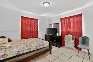 1736 NW 19th St, Miami, FL 33125 - Photo 14
