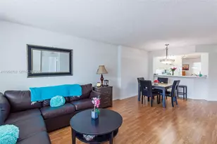 7788 Trent Dr, Tamarac, FL 33321 - Photo 10