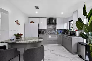 1594 W 73rd St, Hialeah, FL 33014 - Photo 10