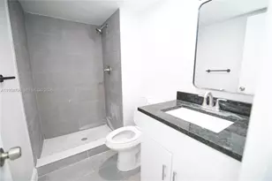 8704 NW 35th St, Coral Springs, FL 33065 - Photo 10