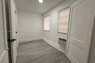 1560 SW 5th St, Miami, FL 33135 - Photo 4