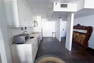 555 NE 15th St, Miami, FL 33132 - Photo 8