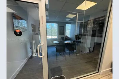 3010 N Military Trl #318, Boca Raton, FL 33431 - Photo 8