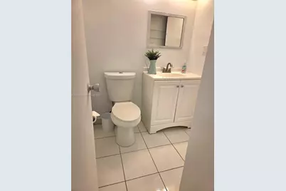 5313 Collins Ave #911, Miami Beach, FL 33140 - Photo 6