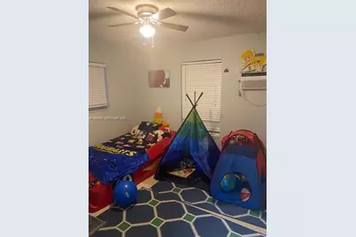 691 E 62nd St, Hialeah, FL 33013 - Photo 24