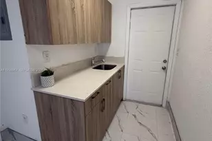 1652 Madison St, Hollywood, FL 33020 - Photo 4