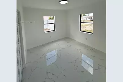 2860 NW 164th Ter, Miami Gardens, FL 33054 - Photo 22