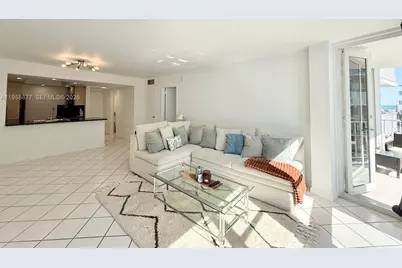 1228 West Ave #1415, Miami Beach, FL 33139 - Photo 4