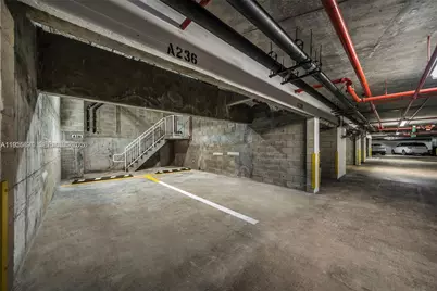 100 S Pointe Dr #TH-13, Miami Beach, FL 33139 - Photo 48