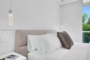 100 S Pointe Dr, Miami Beach, FL 33139 - Photo 26