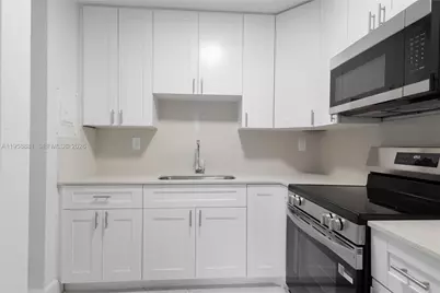 5301 SW 77th Ct #201G, Miami, FL 33155 - Photo 6