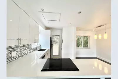 125 NW 100th St, Miami Shores, FL 33150 - Photo 14