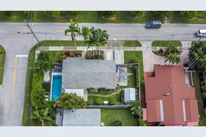 930 N 11th Ct, Hollywood, FL 33019 - Photo 42