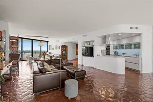 720 NE 69th St, Miami, FL 33138 - Photo 10