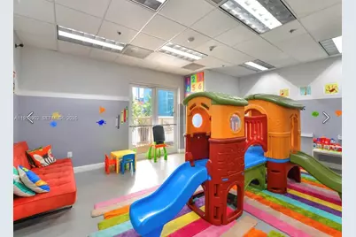 1200 Brickell Bay Dr #1509, Miami, FL 33131 - Photo 22