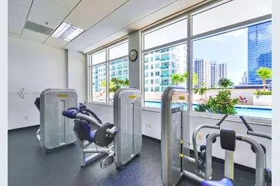 1200 Brickell Bay Dr #1509, Miami, FL 33131 - Photo 20