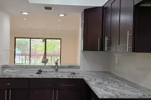 4020 Del Rio Way, Sunrise, FL 33351 - Photo 4