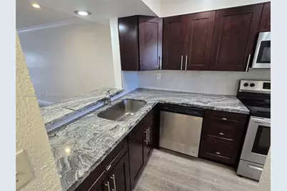 4020 Del Rio Way, Sunrise, FL 33351 - Photo 22