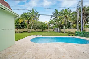 8614 SW 102nd Pl, Miami, FL 33173 - Photo 32