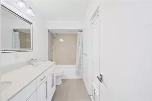 8614 SW 102nd Pl, Miami, FL 33173 - Photo 18