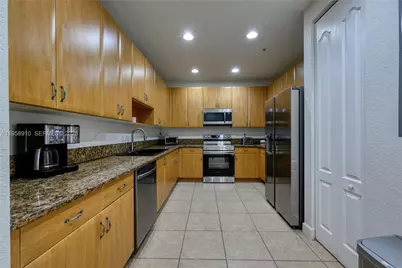 430 SW 147th Ave #430, Pembroke Pines, FL 33027 - Photo 8