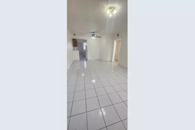 3670 SW 10th St #10B, Miami, FL 33135 - Photo 6