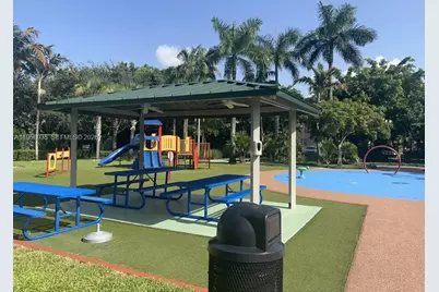 9725 NW 52nd St #507, Doral, FL 33178 - Photo 30