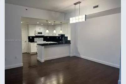 9725 NW 52nd St #507, Doral, FL 33178 - Photo 2