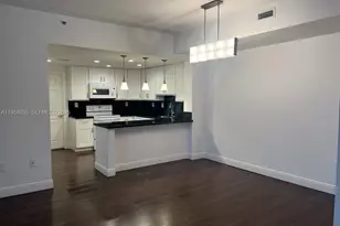 9725 NW 52nd St, Doral, FL 33178 - Photo 2