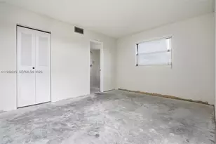 8560 N Sherman Cir, Miramar, FL 33025 - Photo 14