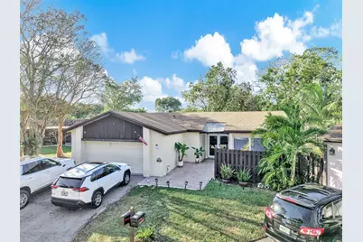 13416 SW 108th St Cir N, Miami, FL 33186 - Photo 4