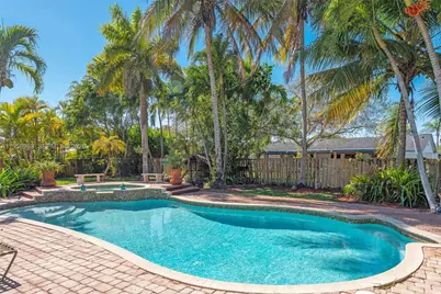16564 SW 153 Ct, Miami, FL 33187 - Photo 28