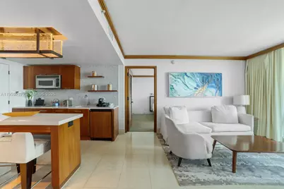 6801 SW Collins Ave #714, Miami Beach, FL 33141 - Photo 8