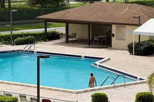 13550 SW 6th Ct, Pembroke Pines, FL 33027 - Photo 32