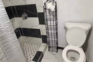 1822 Cleveland St, Hollywood, FL 33020 - Photo 28