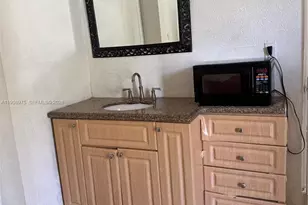 1822 Cleveland St, Hollywood, FL 33020 - Photo 16