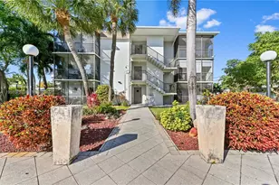 701 NE 1st Ct, Hallandale Beach, FL 33009 - Photo 28