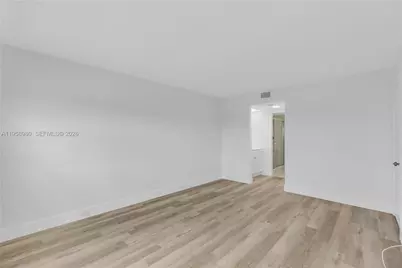 12950 SW 13th St #309D, Pembroke Pines, FL 33027 - Photo 16