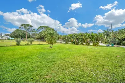 1803 E Easy St, Fort Pierce, FL 34982 - Photo 56