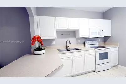 741 SE 2nd St #741, Homestead, FL 33030 - Photo 6