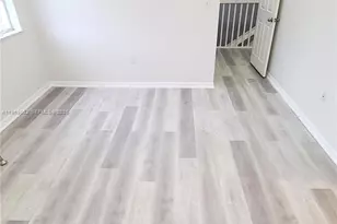 741 SE 2nd St, Homestead, FL 33030 - Photo 12