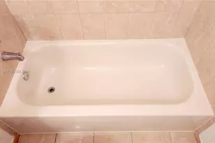 741 SE 2nd St, Homestead, FL 33030 - Photo 22