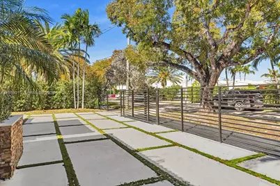 1700 Cleveland Rd, Miami Beach, FL 33141 - Photo 90